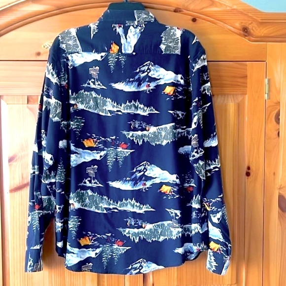 🌟HP🌟Winter Campground Flannel Shirt - Picture 4 of 9